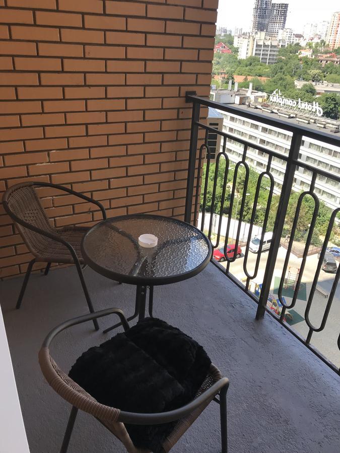 Apartment In Arсadia 2 Bedrooms Odessza Kültér fotó